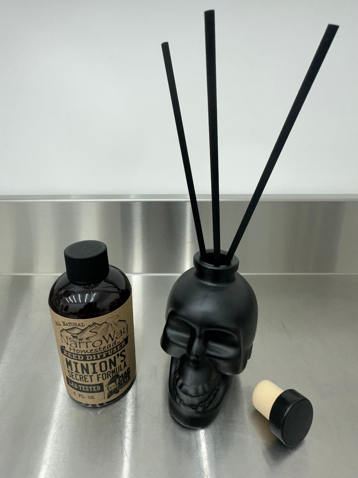 Skull Room Diffuser Oil, Vessel & Reeds